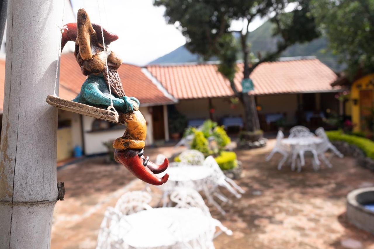 Hostal Jardin Escondido Vilcabamba Dış mekan fotoğraf